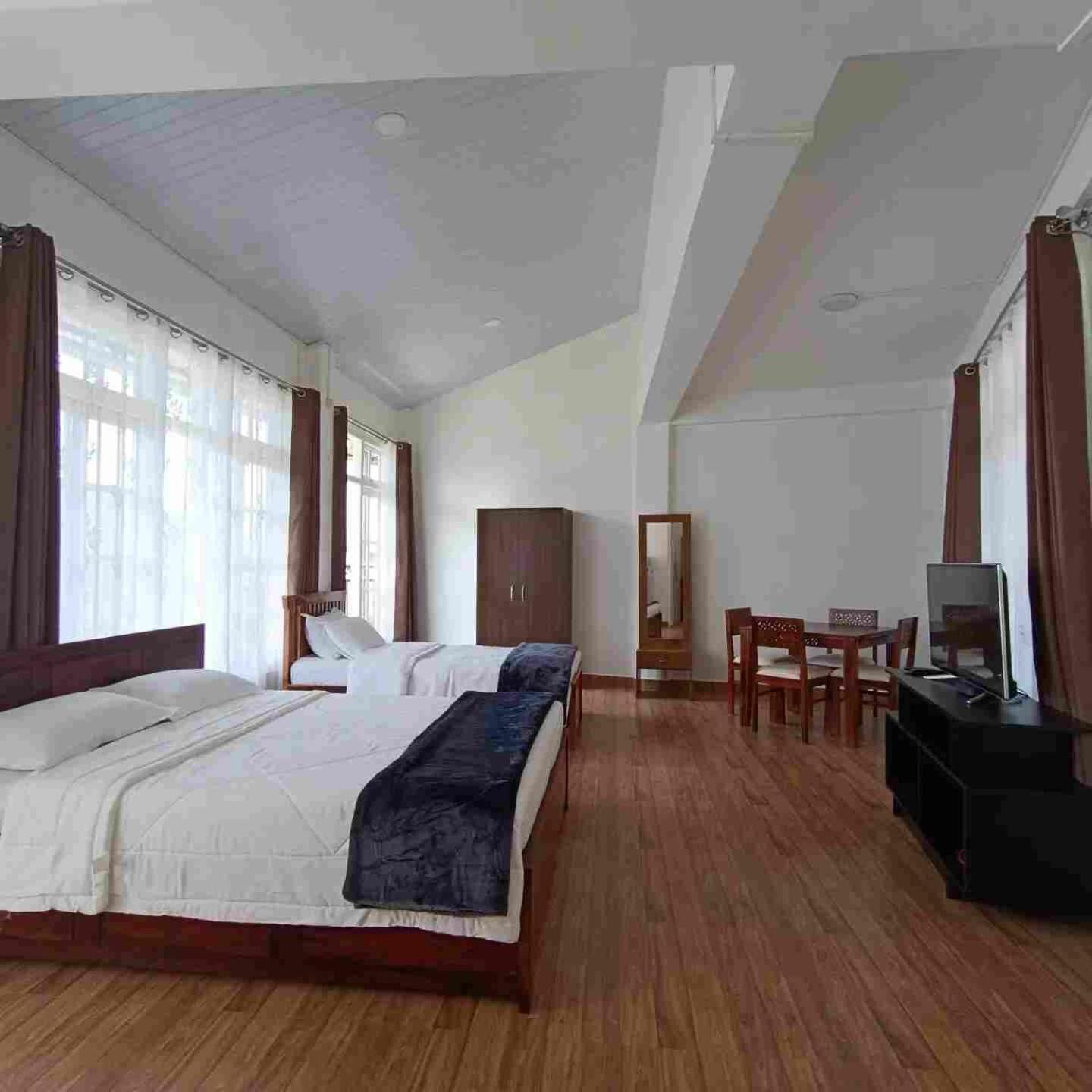 Edelweiss Hotel Kohima Luaran gambar